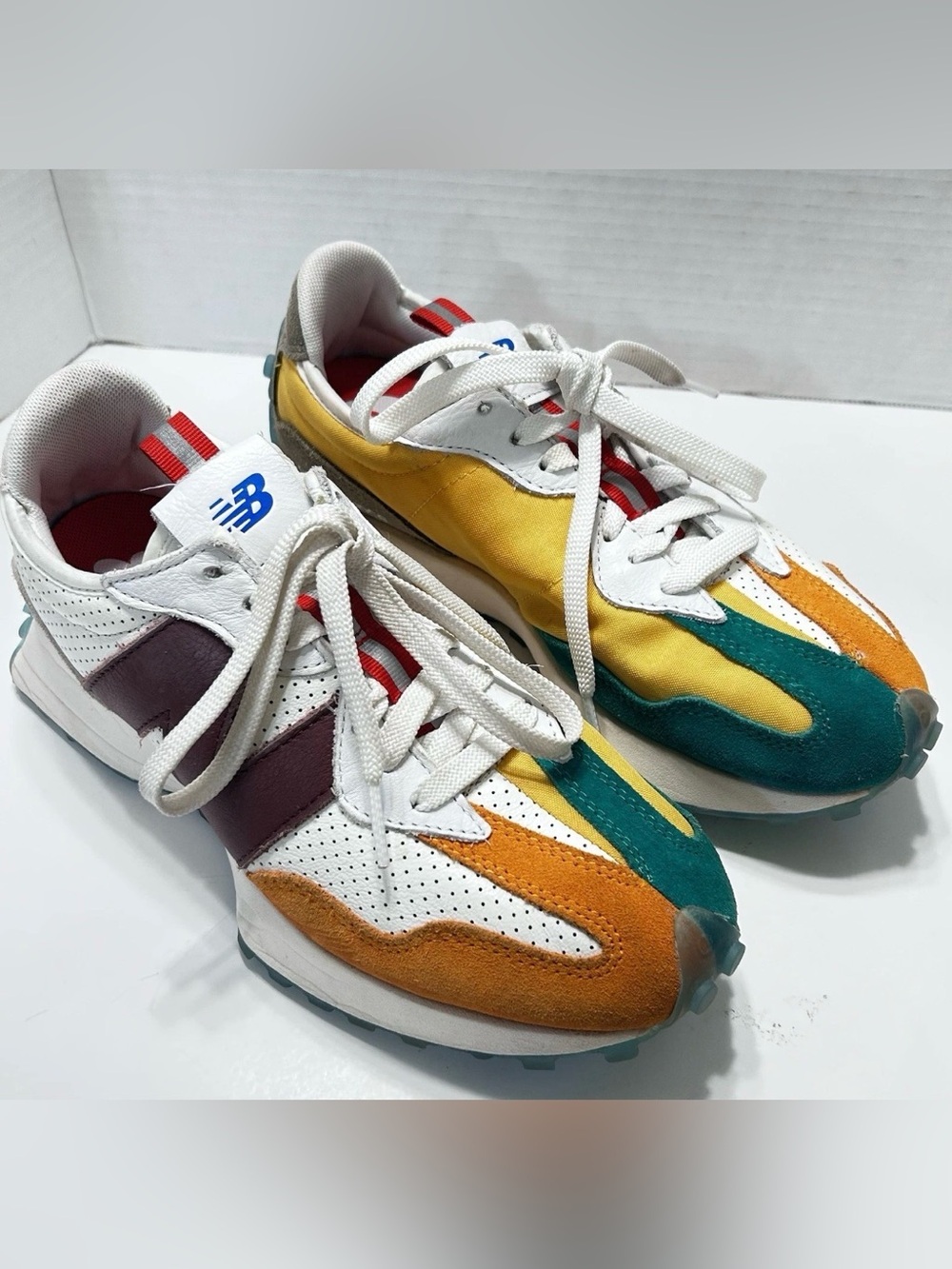 New Balance 327 Dejounte Murray Running Sneaker Size 41.5/M8/W10 Heat Up.